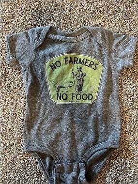 Gray Kids Bodysuit with Green 'No Farmers No Food' Graphic